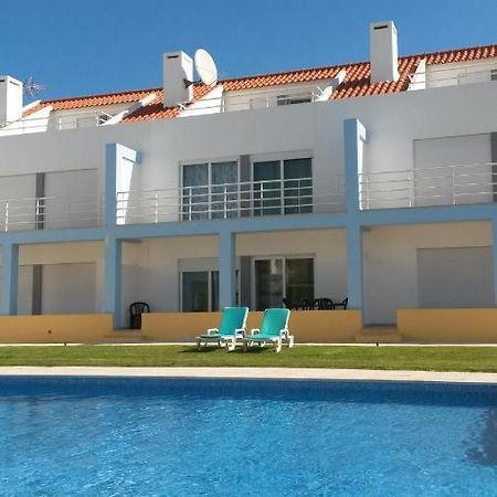 Townhous Praia da Areia Branca Praia da Lourinhã Exterior foto